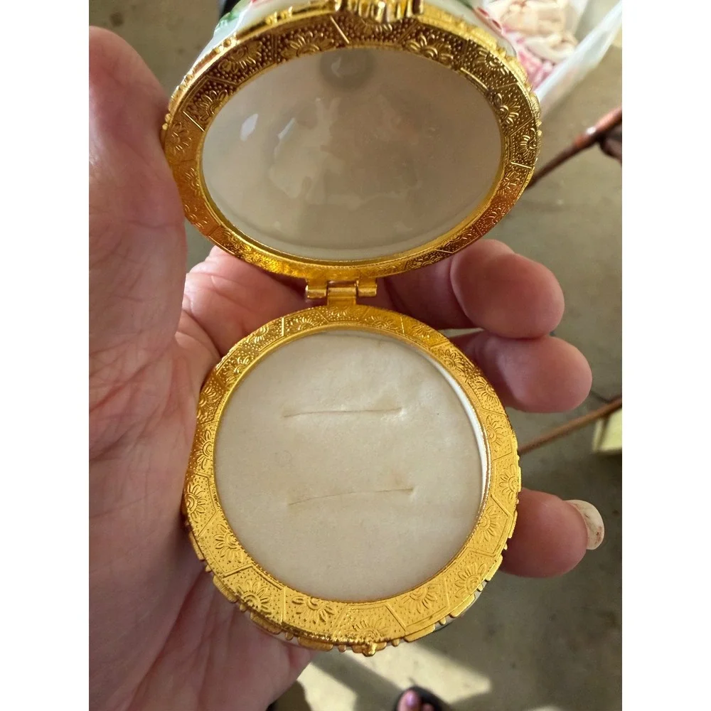 Christmas Holly Ceramic Ornament Hinged Trinket Ring Box Gold Trim White Green
